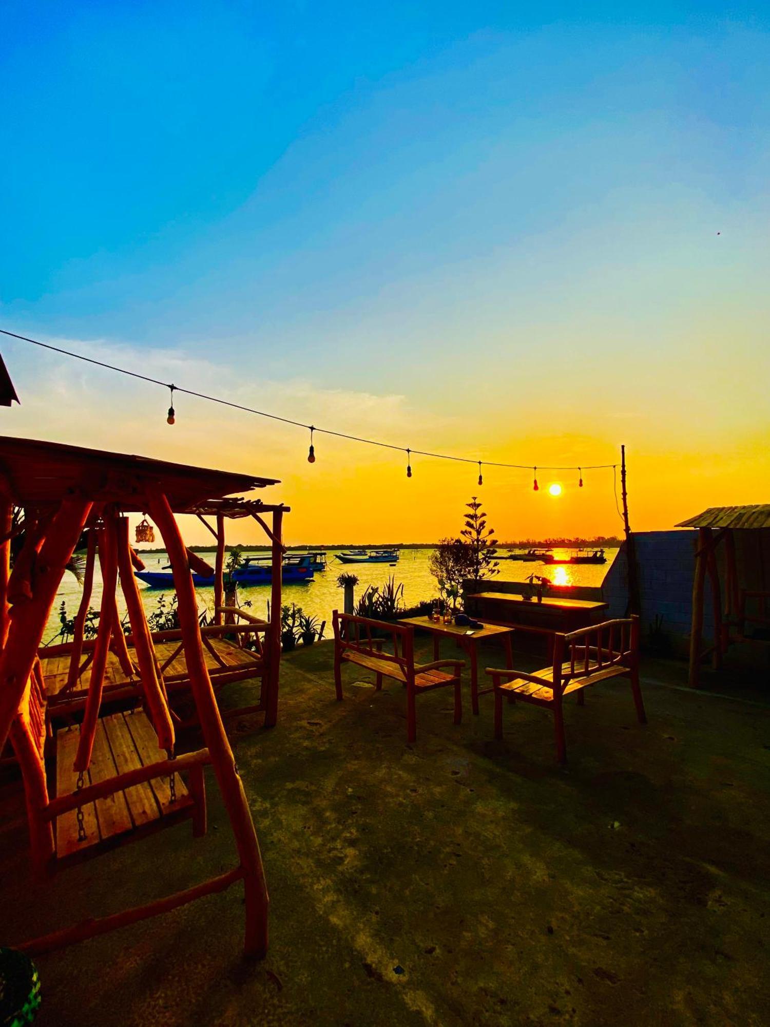 بيت شباب Js House View كاريمونجاوا المظهر الخارجي الصورة